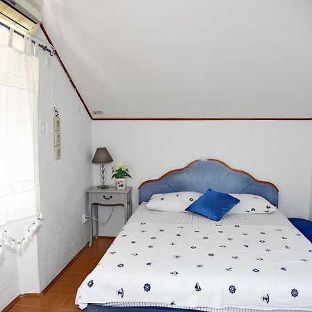 Mansarda Apartment Kotor Eksteriør bilde
